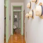 Good Vibes Apartment